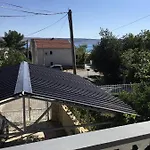 דירה With A Parking Space Starigrad, Paklenica - 18492 סטאריגרד-פקלניצה