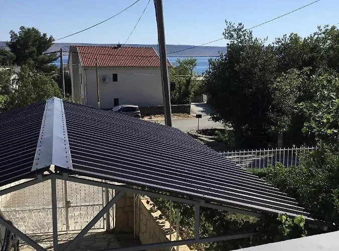 Apartment With A Parking Space Starigrad, Paklenica - 18492 Starigrad Paklenica